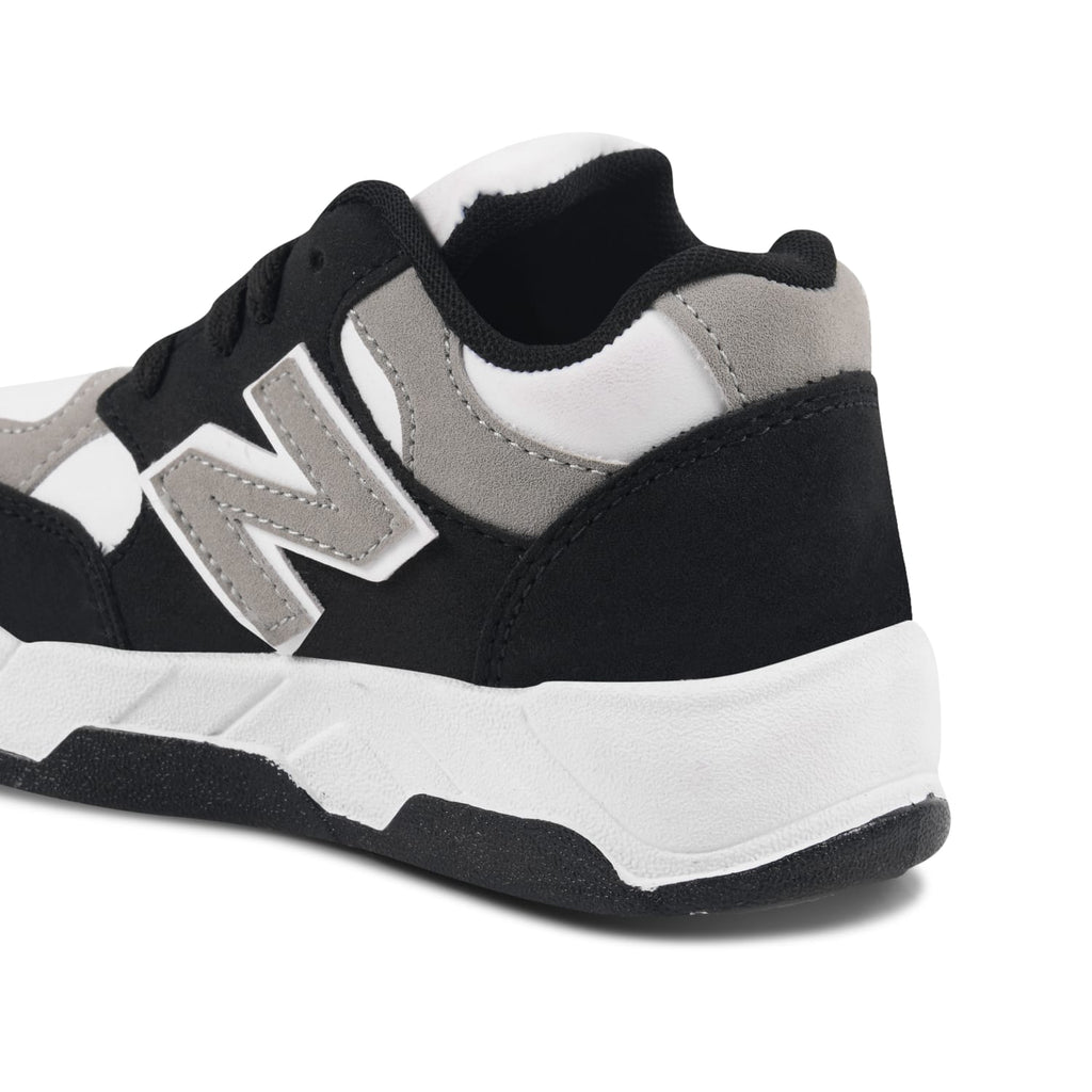 Kids shoes
